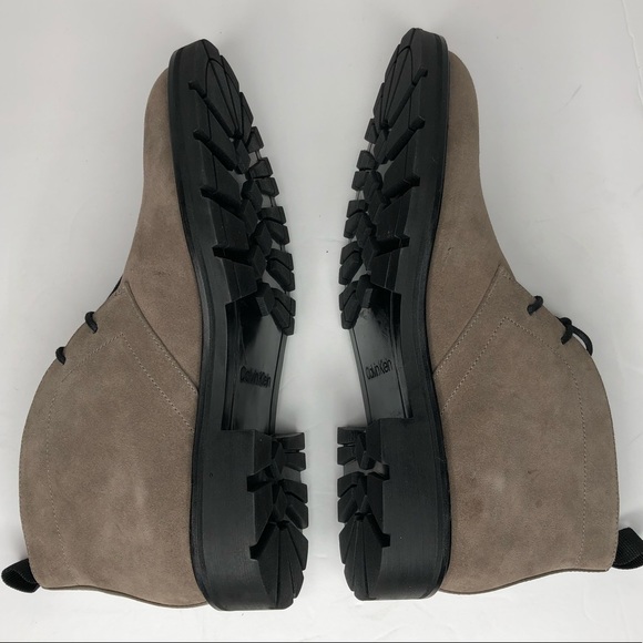Calvin Klein Mens Ultan Suede Tan Chukka Boot - Picture 7 of 8